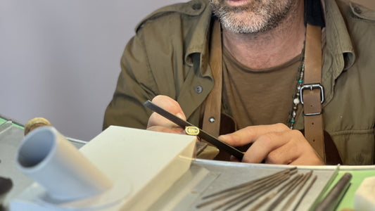 Handgemachter Schmuck: Im Goldschmiede-Atelier in Puglia